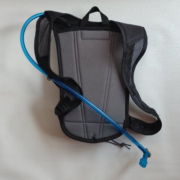 32oz.CAMELBAK Hydration Backpack Portable Hydration HYDROBAK - Picture 4 of 12